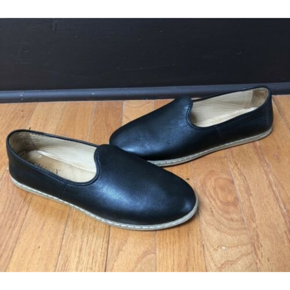 Charix Istanbul Flats Size 41 US 9.5-10 Black Leather Shoes Loafer Slip On